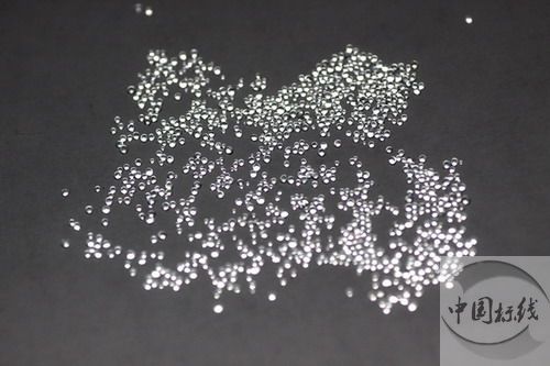 简阳金属表面处理厂喷砂玻璃微珠清理